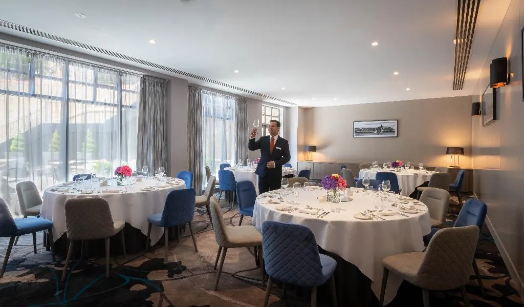 Restaurant, Clayton Hotel Ballsbridge, Dublin