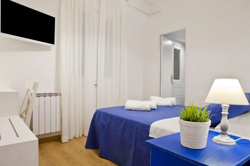 Room, Blue Barcelona, Barcelona