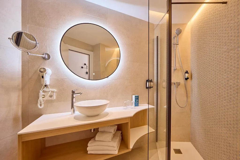 Double or Twin POOL VIEW Room, Universal Hotel Bikini, Majorca