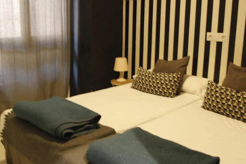 DOUBLE STANDARD Room, Feel Hostel Soho Malaga, Costa Del Sol