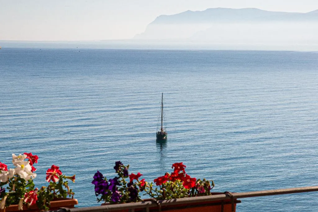 Double or Twin SUPERIOR SEA VIEW Room, Punta Nord-Est, Palermo