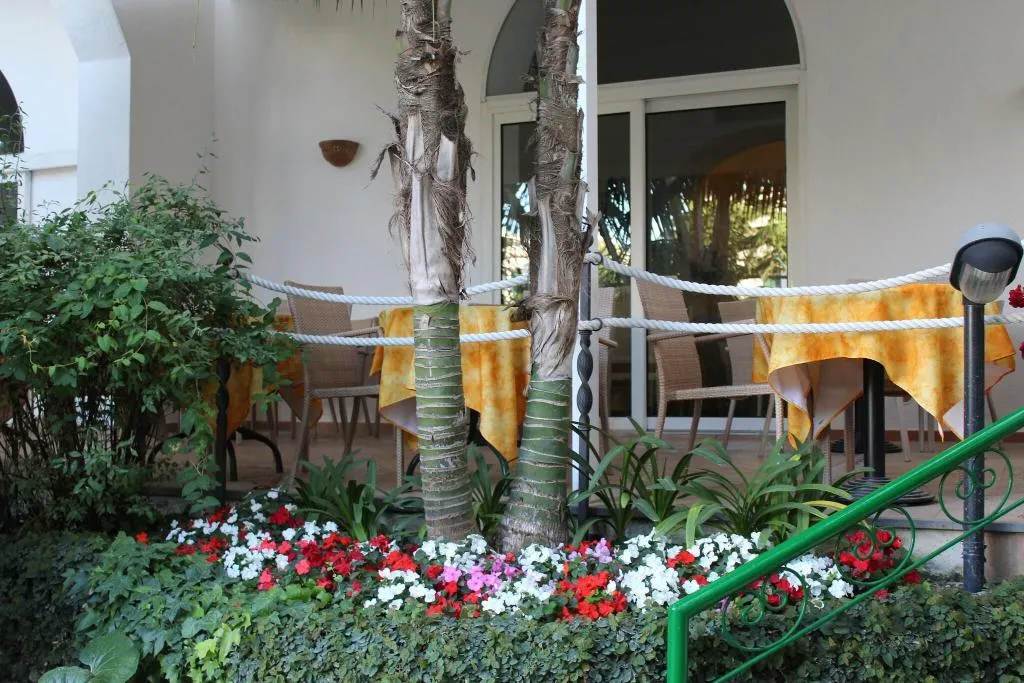 Restaurant, Terme Floridiana, Naples