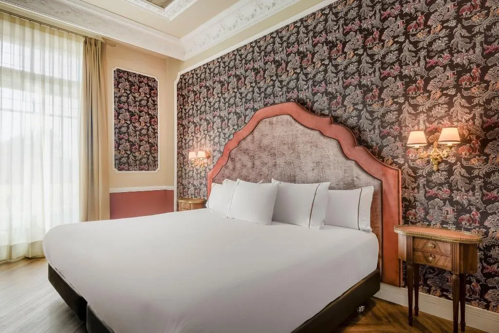 Room, AC Hotel Palacio del Retiro Autograph Collection, Madrid