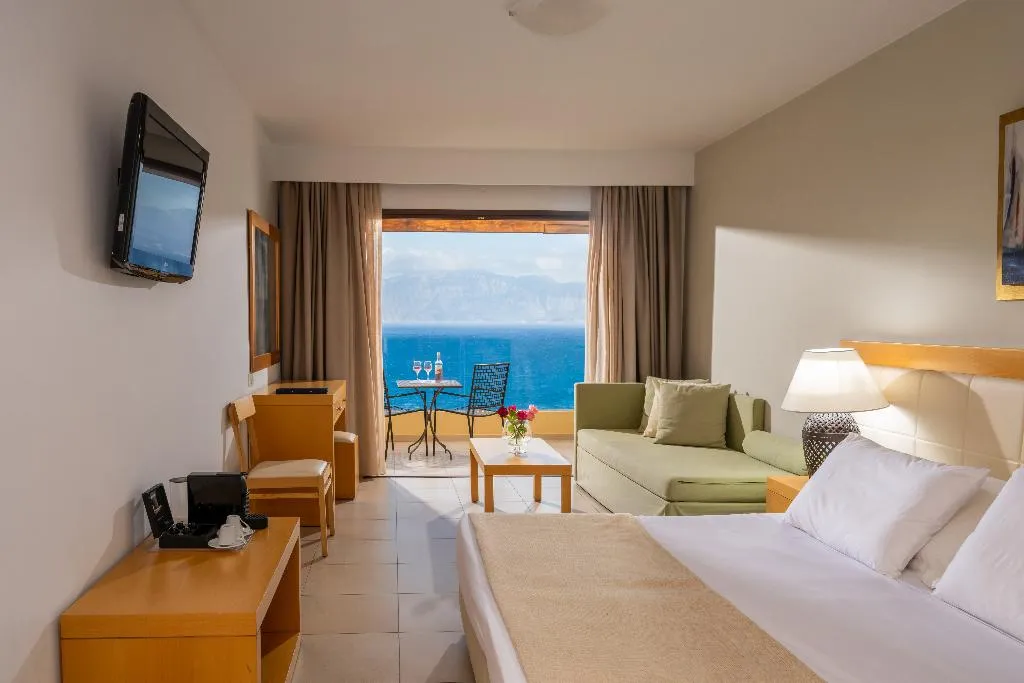 Room DELUXE Room, Miramare Resort & Spa, Crete