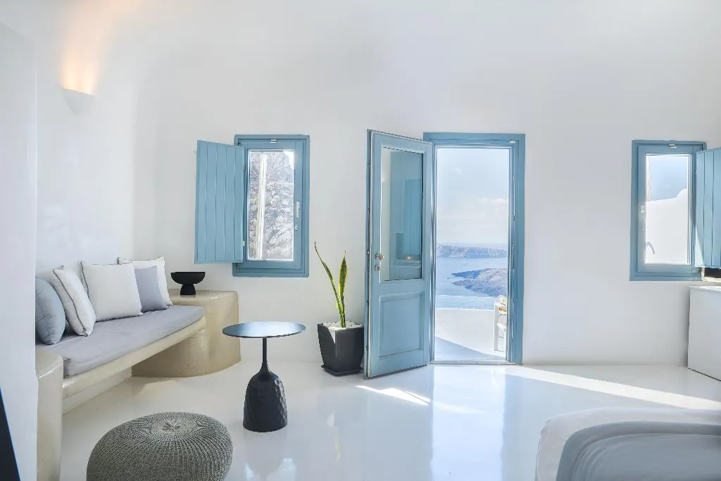 SUITE STANDARD Room, Pegasus Suites & Spa, Santorini