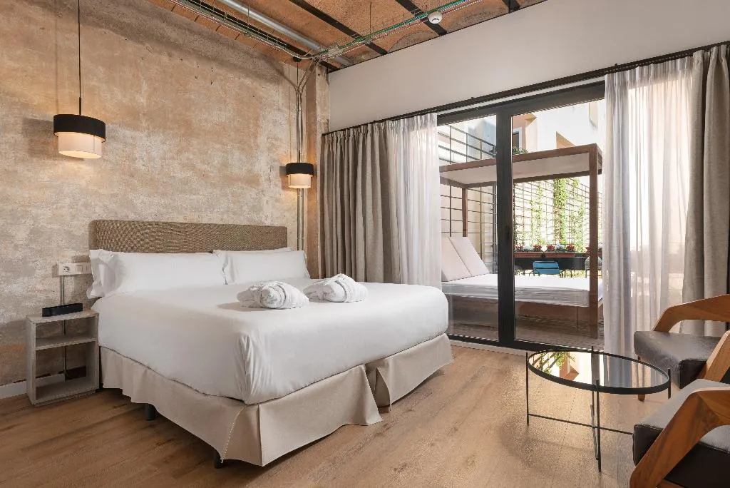 Double or Twin WITH TERRACE Room, Brondo Architect, Majorca