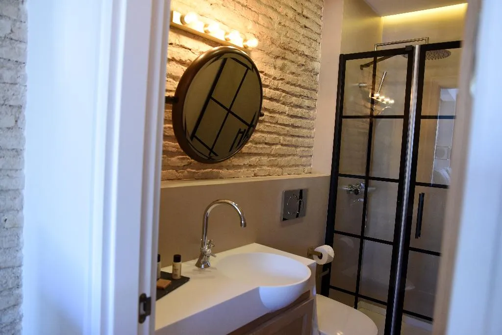 APARTMENT WITH TERRACE Room, Casa Bailén Apartamentos, Seville