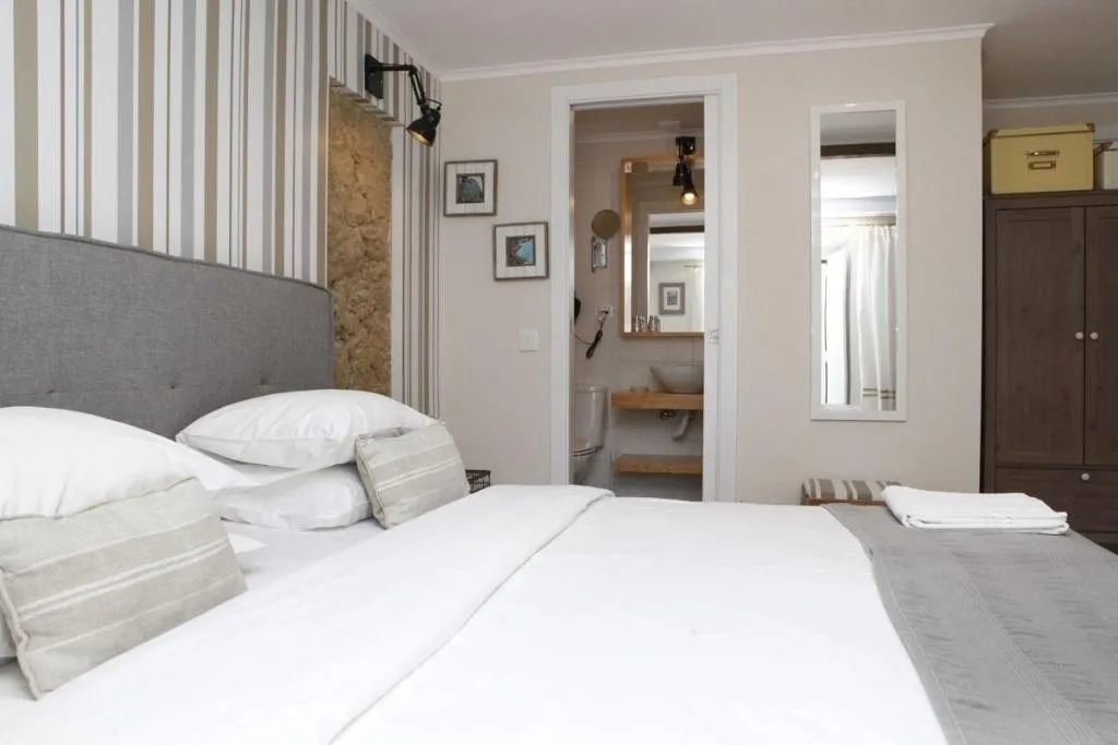 Room, Flores Guest House, Lisbon