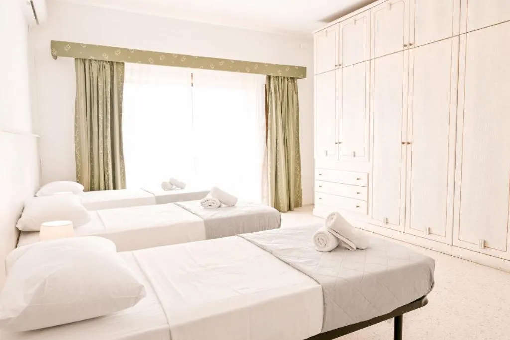 Room, 7Mediterrenea  Villa, Malta