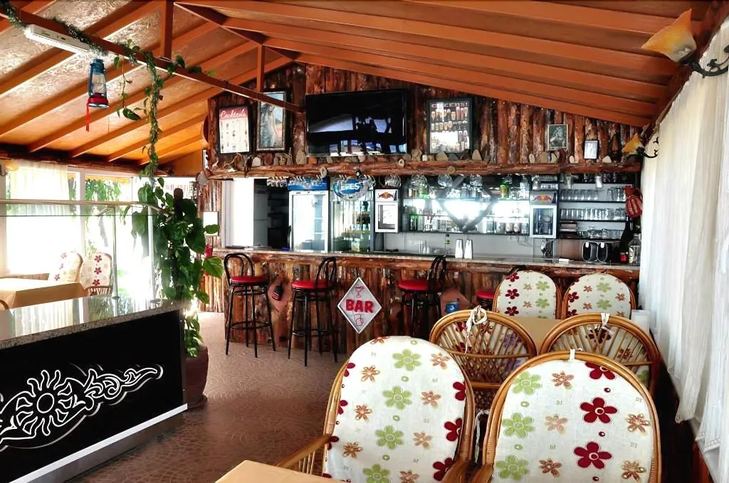 Bar, Onder Yildiz Hotel, Antalya