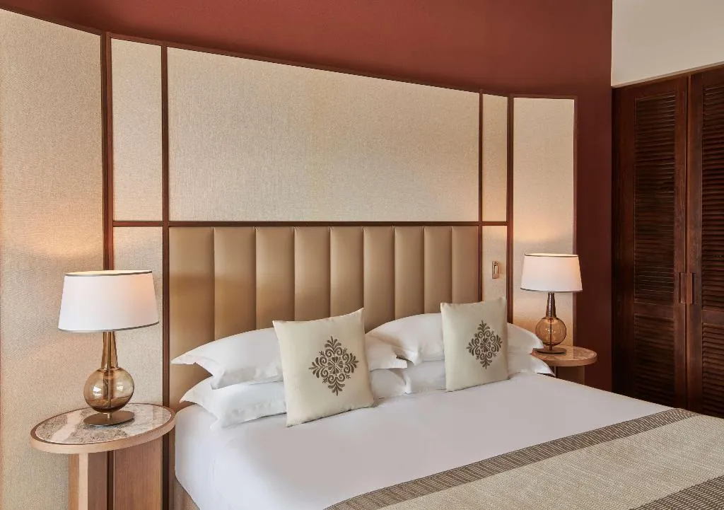DOUBLE GRAND Room, Conrad Chia Laguna Sardinia, Cagliari