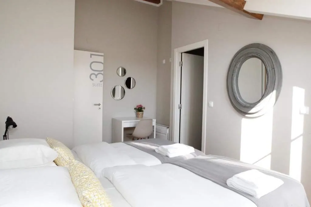 Room, Flores Guest House, Lisbon