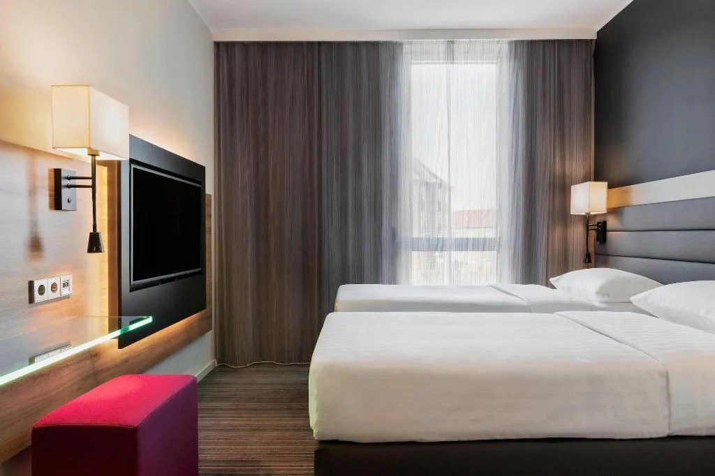 Room, Moxy Copenhagen Sydhavnen, Copenhagen