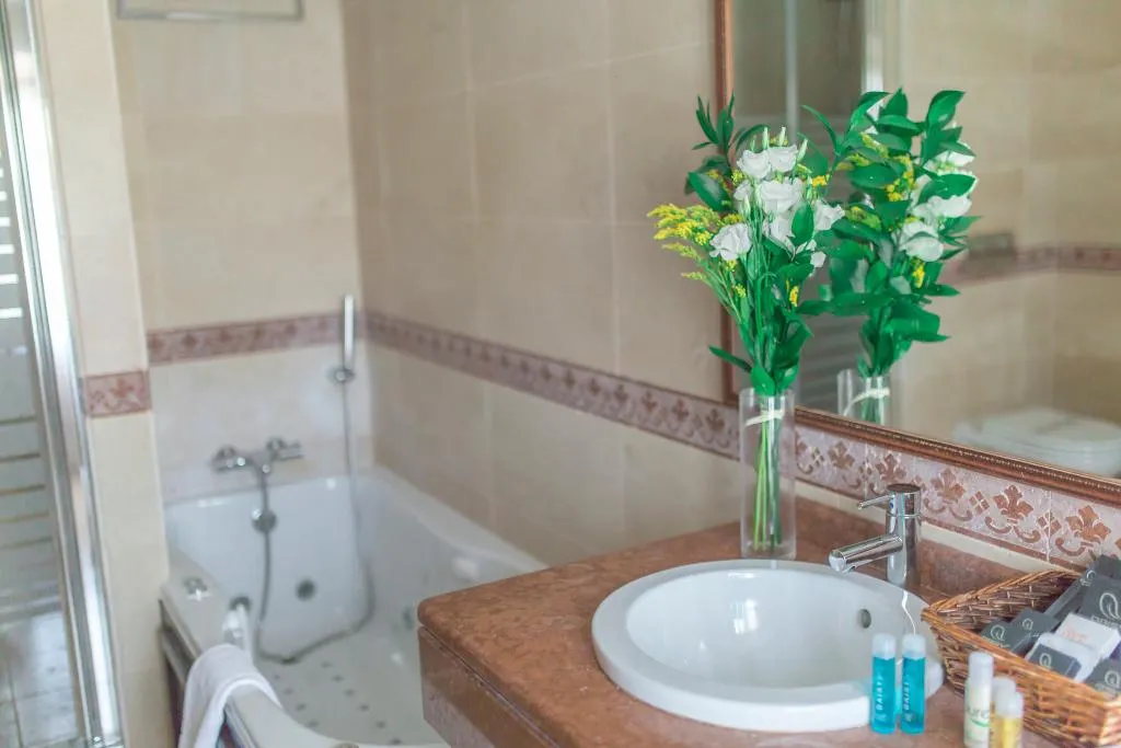 DOUBLE STANDARD Room, Hotel Convento La Magdalena, Andalucia