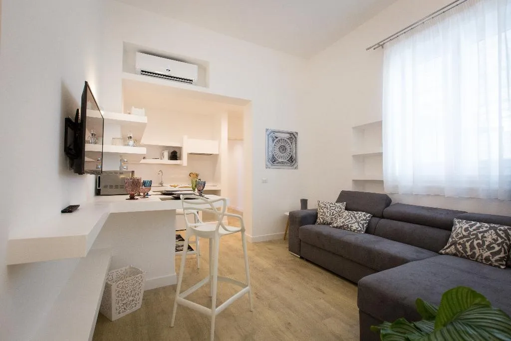 JUNIOR SUITE CAPACITY 4 Room, Palermoinsuite Aparthotel, Palermo