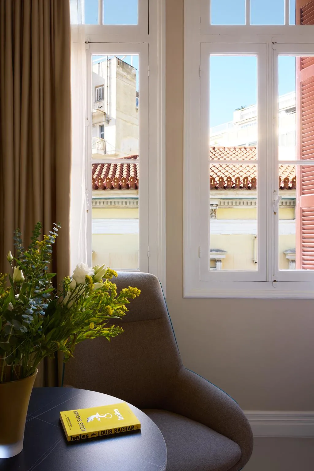 SUITE DELUXE QUEEN BED Room, Vrachos Athens Suites, Athens
