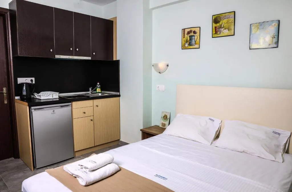 DOUBLE CLASSIC Room, Alexanika Apartments, Halkidiki