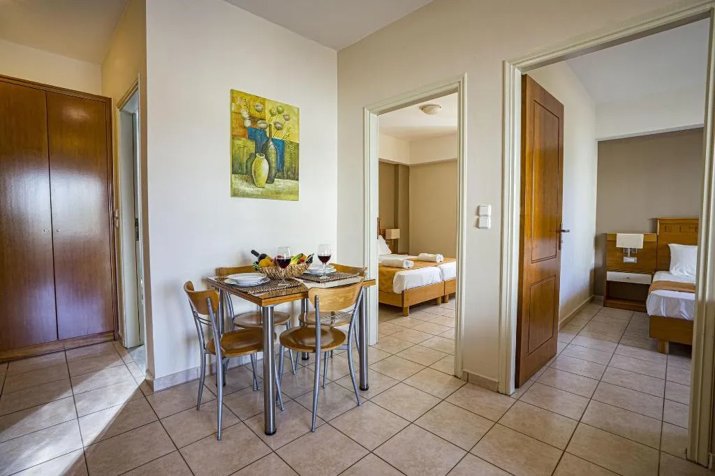 Room, Helios, Crete
