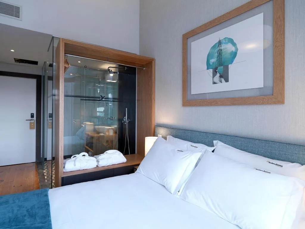 DOUBLE CITY VIEW Room, Feels Like Home Santa Catarina Prime Suites, Porto