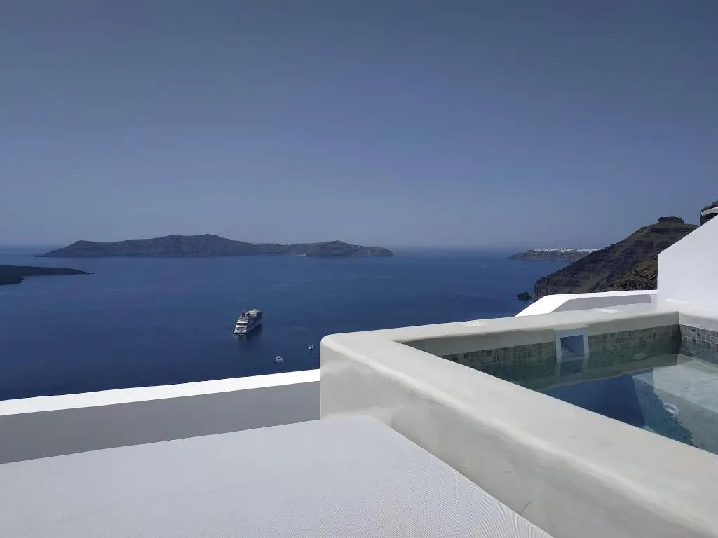 General view, Iriana Suites, Santorini
