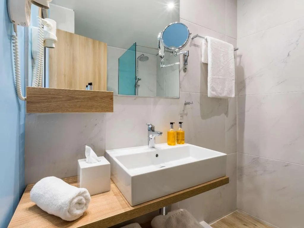 Double or Twin STANDARD Room, Ibis Styles Athens Routes, Athens