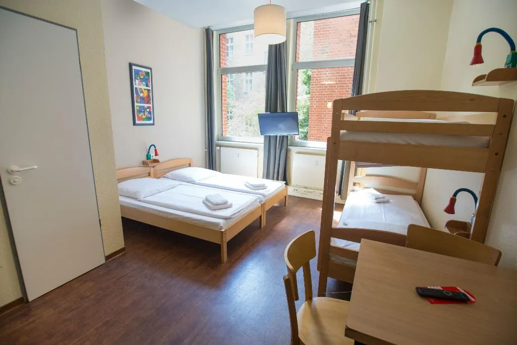 Room, Acama Kreuzberg Hotel+Hostel, Berlin