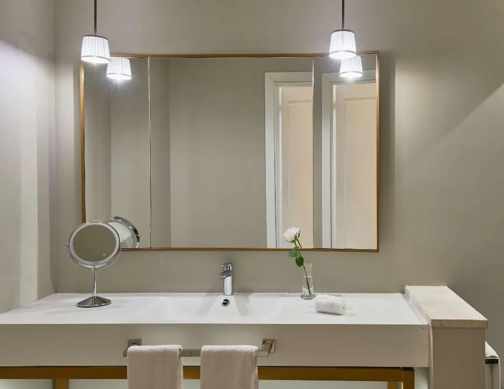 JUNIOR SUITE KING SIZE BED Room, Conrad Chia Laguna Sardinia, Cagliari