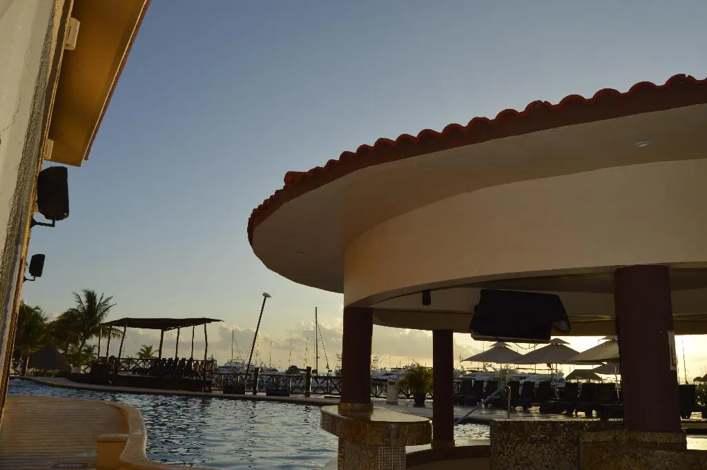 Bar, All Ritmo Cancun Resort & Water Park, Cancun Area