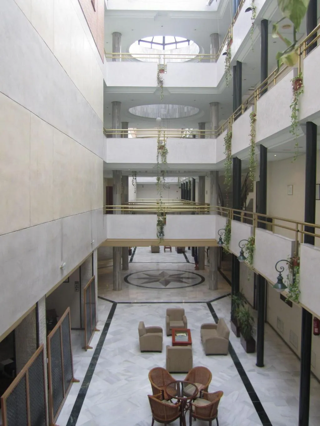 Lobby, San Pablo, Seville