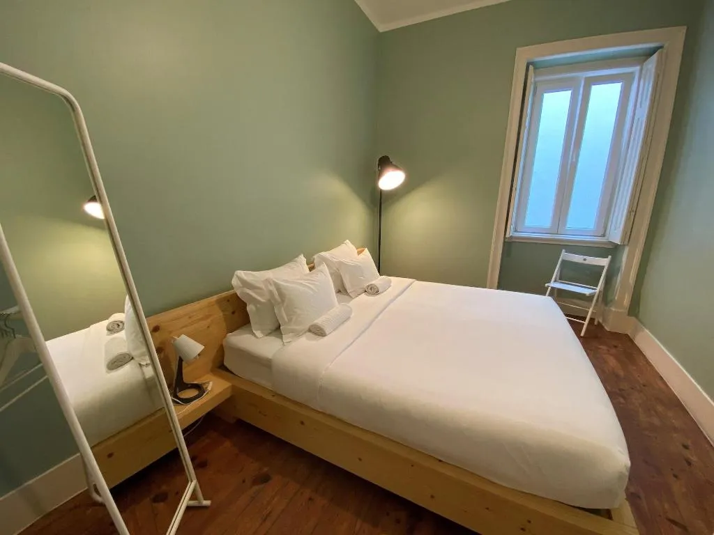 Room, Green Heart Hostel, Lisbon