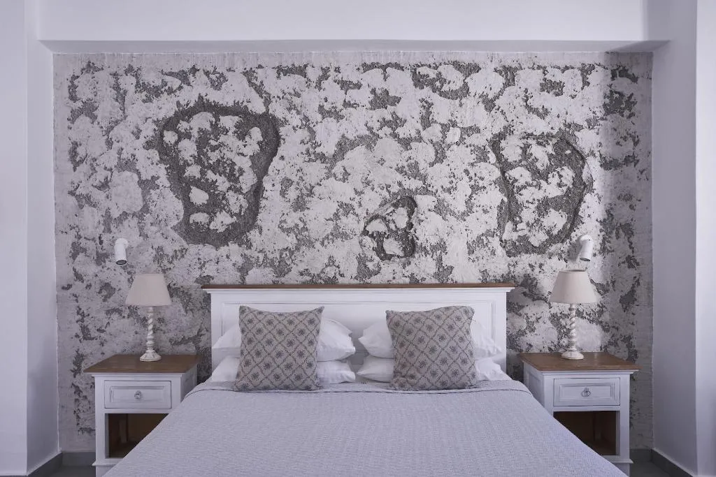 Room, Makris Beach Hotel, Santorini
