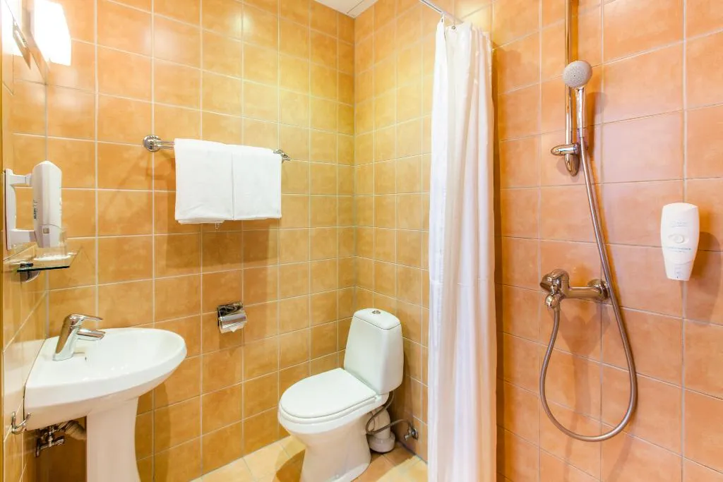 Double or Twin CAPACITY 1 Room, City Hotel Tallinn, Tallinn
