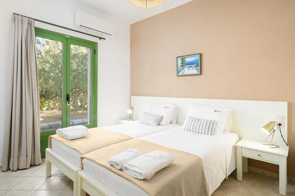 APARTMENT CAPACITY 4 Room, Villa Vicky Hersonissos, Crete