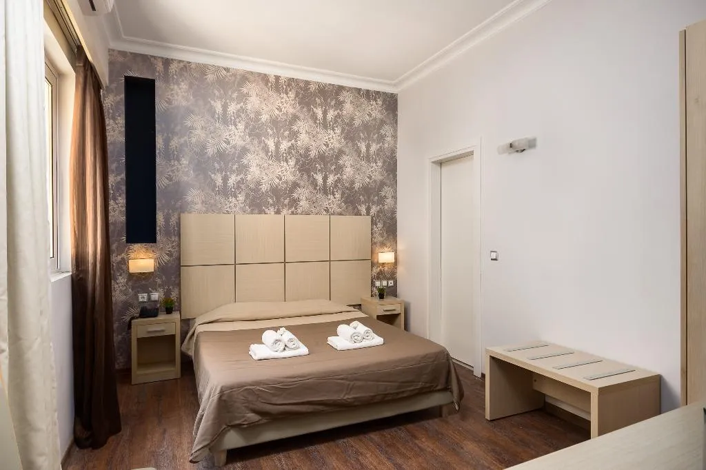 SINGLE WITHOUT BALCONY Room, Arion, Corfu