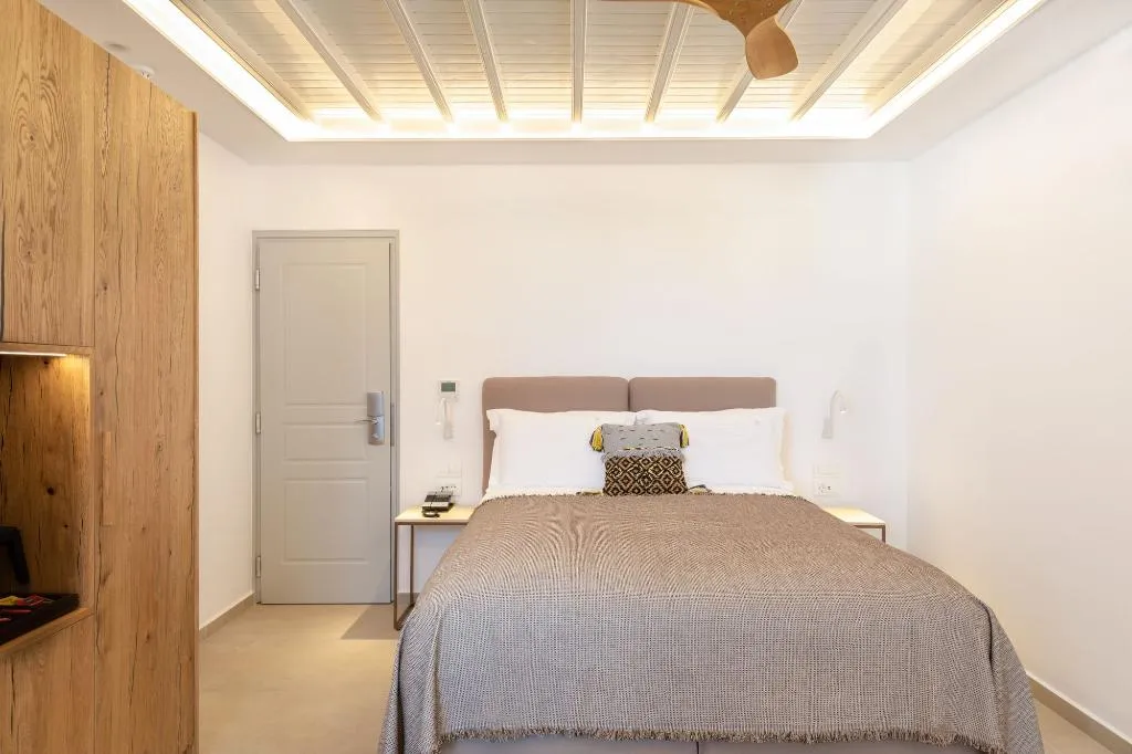 JUNIOR SUITE EXECUTIVE Room, Elena Mykonos, Mykonos