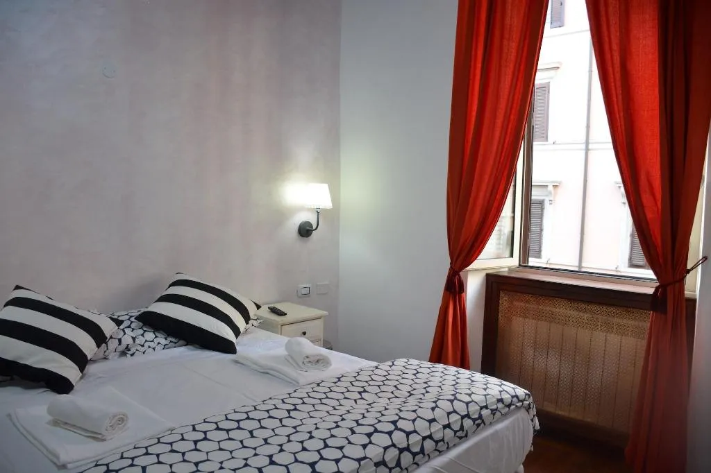 Room, Roma Hotel Srls, Naples