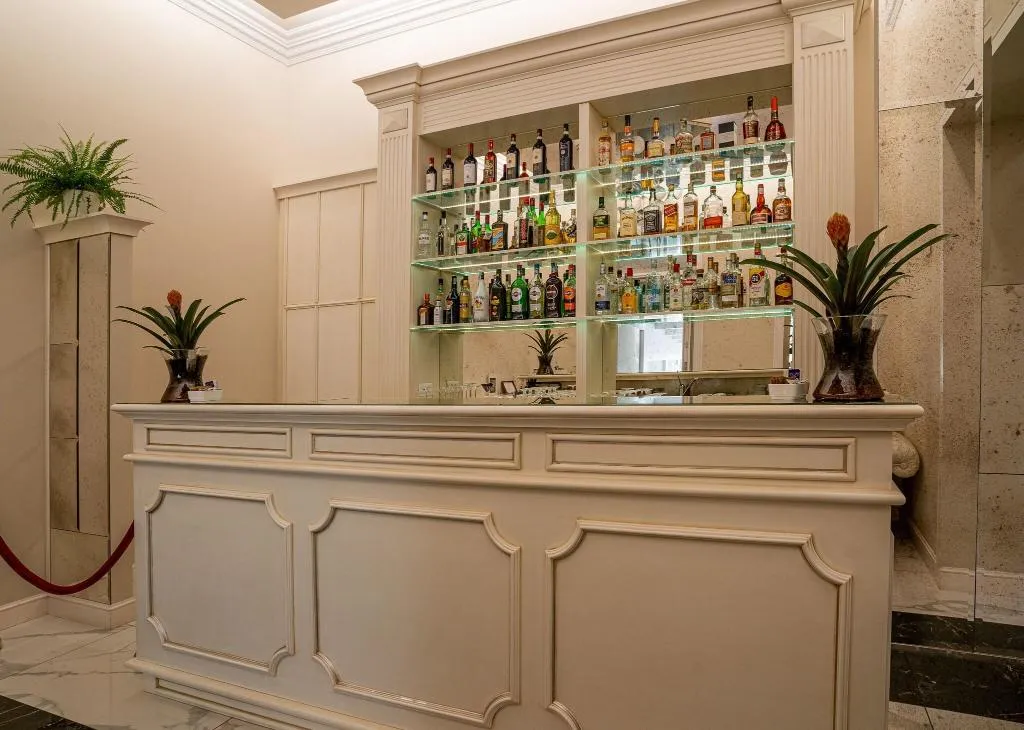 Bar, The Moon Boutique Hotel, Florence