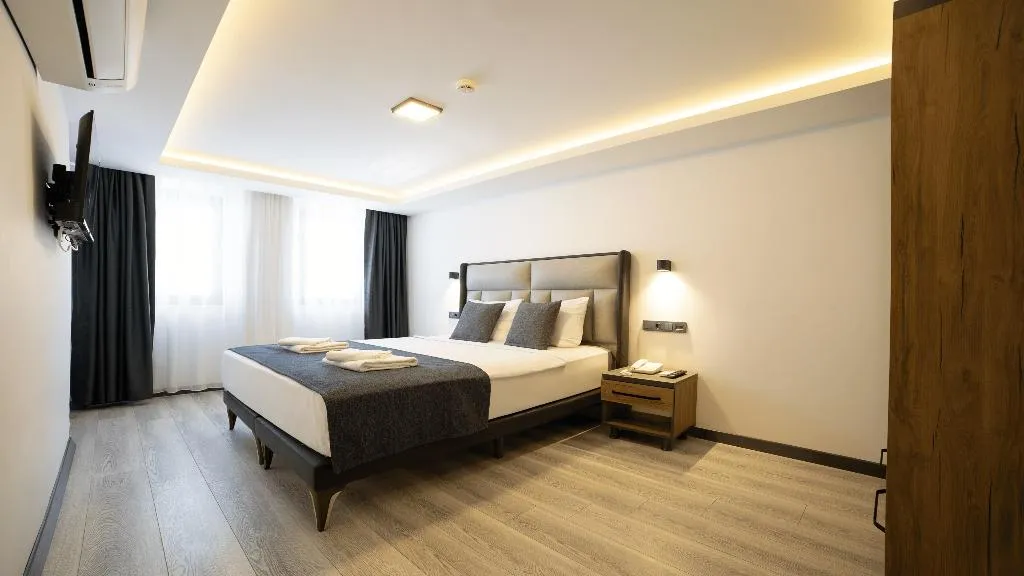 Room TWO DOUBLE BEDS Room, Kriti Hotel Antalya, Antalya