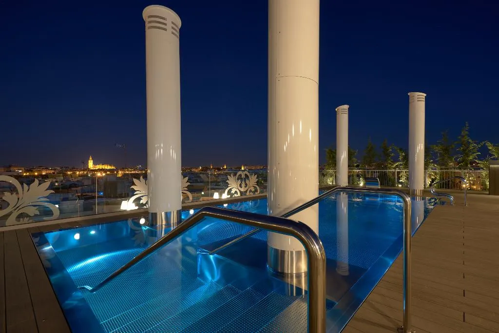 Pool, Monte Triana, Seville