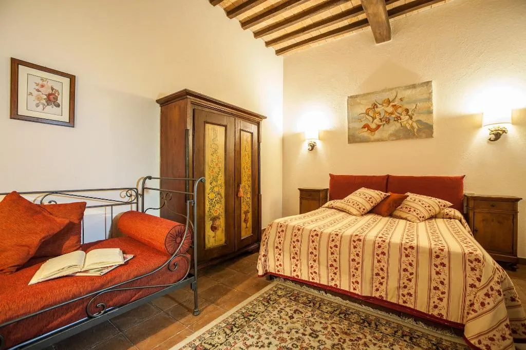 Room, Poggio Degli Olivi, Perugia