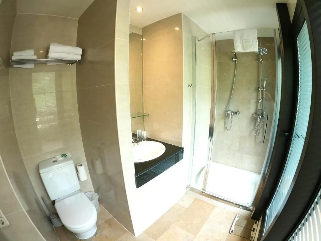DOUBLE WITH DOUBLE BED Room, Yomo Patagonia, Arinsal