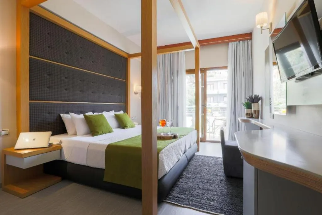 Double or Twin SUPERIOR Room, La Piscine Art Hotel, Skiathos