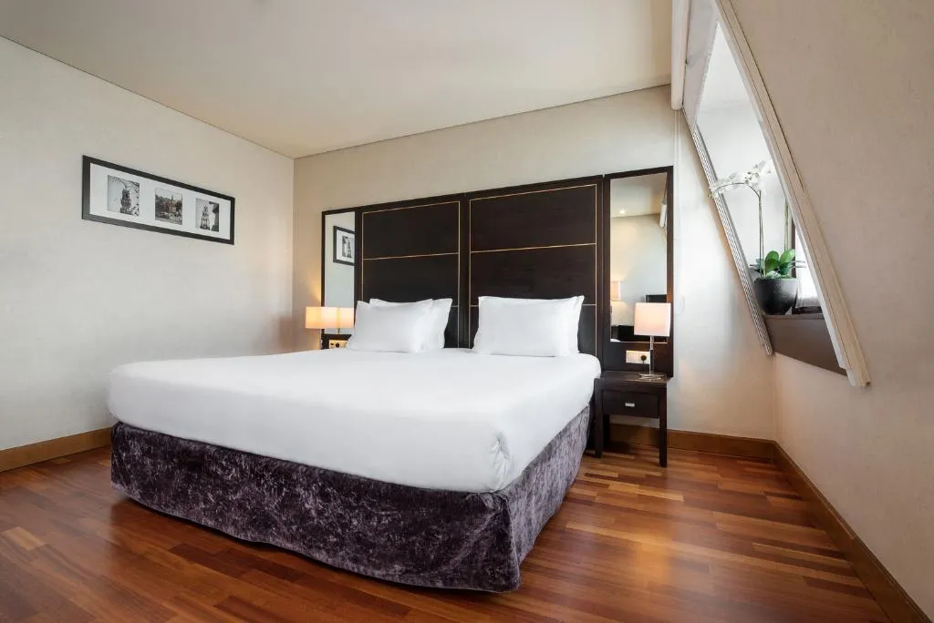 DOUBLE SINGLE USE STANDARD Room, Eurostars das Artes, Porto