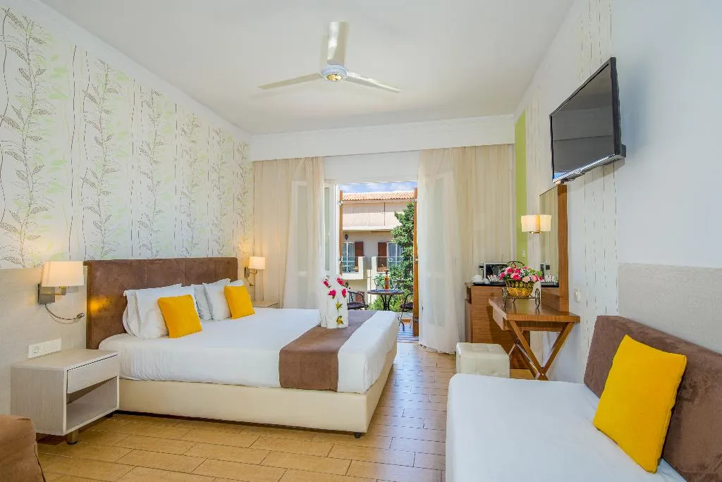 Double or Twin SIDE SEA VIEW Room, Kalyves Beach, Crete