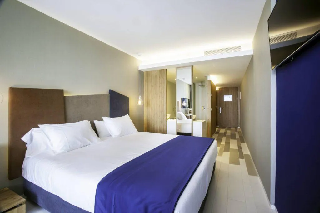 Room, Ocean Drive Talamanca, Ibiza