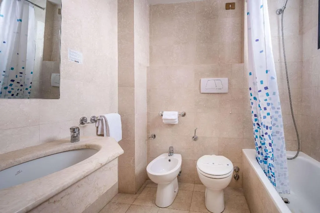 DOUBLE WITH DOUBLE BED Room, Hotel Rouge et Noir Roma, Rome