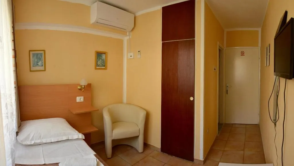 SINGLE STANDARD Room, Pansion Begić, Split