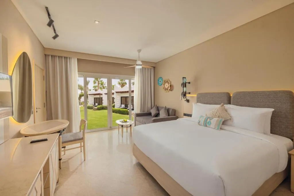 TRIPLE DELUXE GARDEN VIEW Room, JAZ Fayrouz, Red Sea Riviera