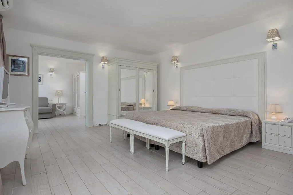 SUITE STANDARD Room, The Pelican Beach Resort & Spa - Adults Only, Olbia