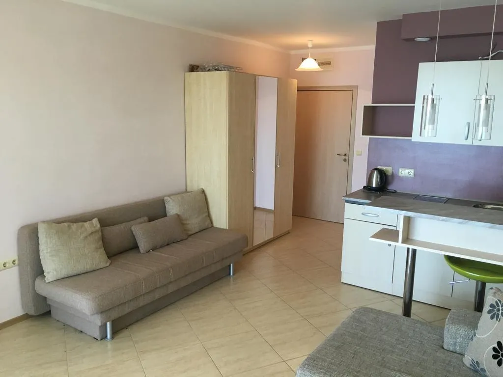 STUDIO DELUXE POOL VIEW Room, Menada Grand Resort Apartments, Bourgas